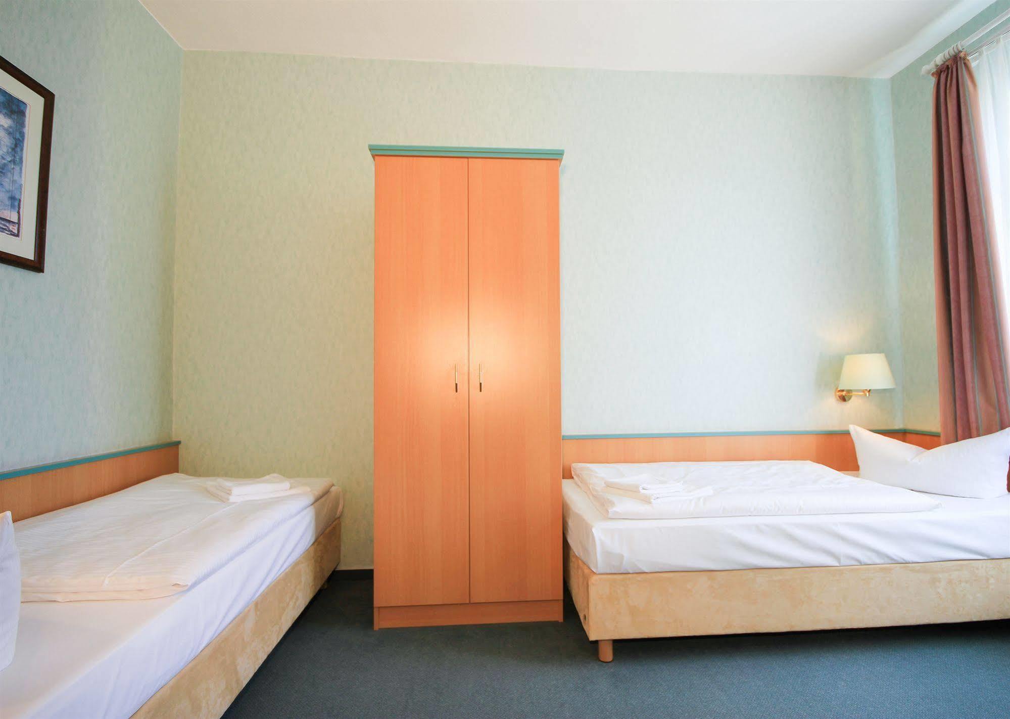 Appartementhaus Zum Strandkorb Ostseebad Kühlungsborn Exterior foto